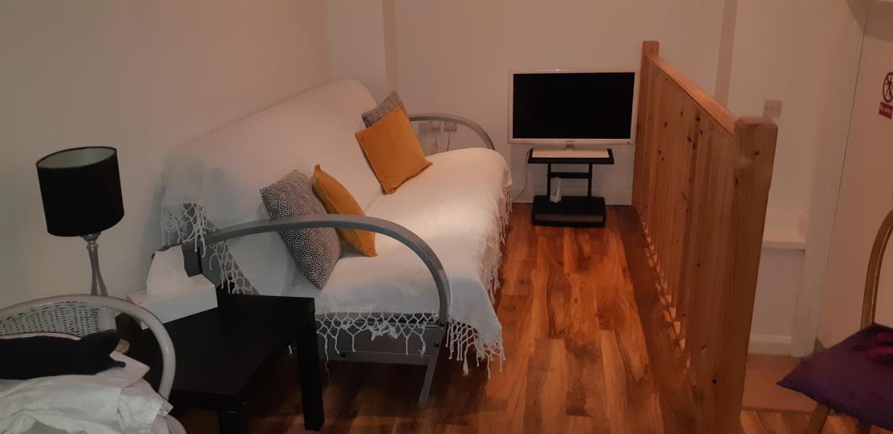 Ballycastle Town Centre Apartment Exterior photo